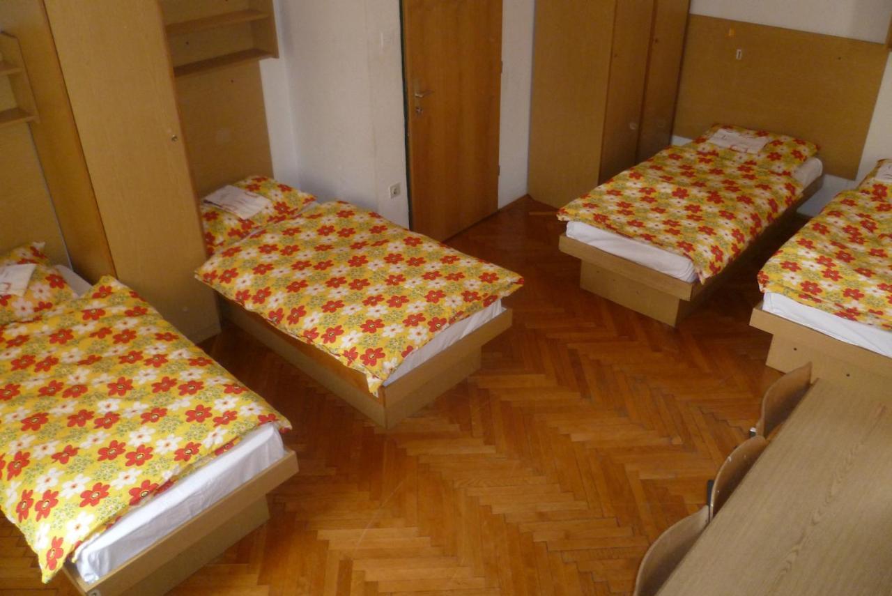 Hostel Tabor Ljubljana Room photo