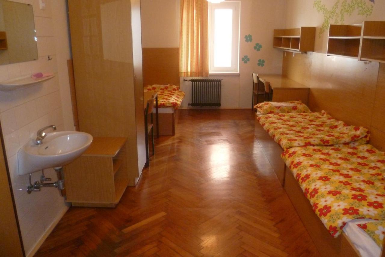 Hostel Tabor Ljubljana Room photo